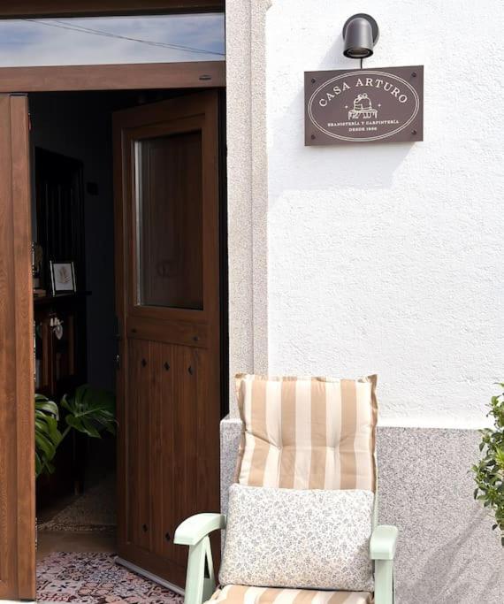 Casa Arturo Vila Tríacastela Exterior foto